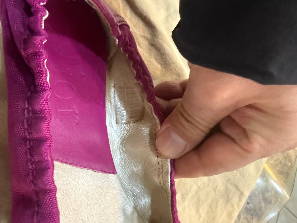 37/240 정품 디올 스터드 장식 발레 플랫슈즈 팝니다 상품이미지5