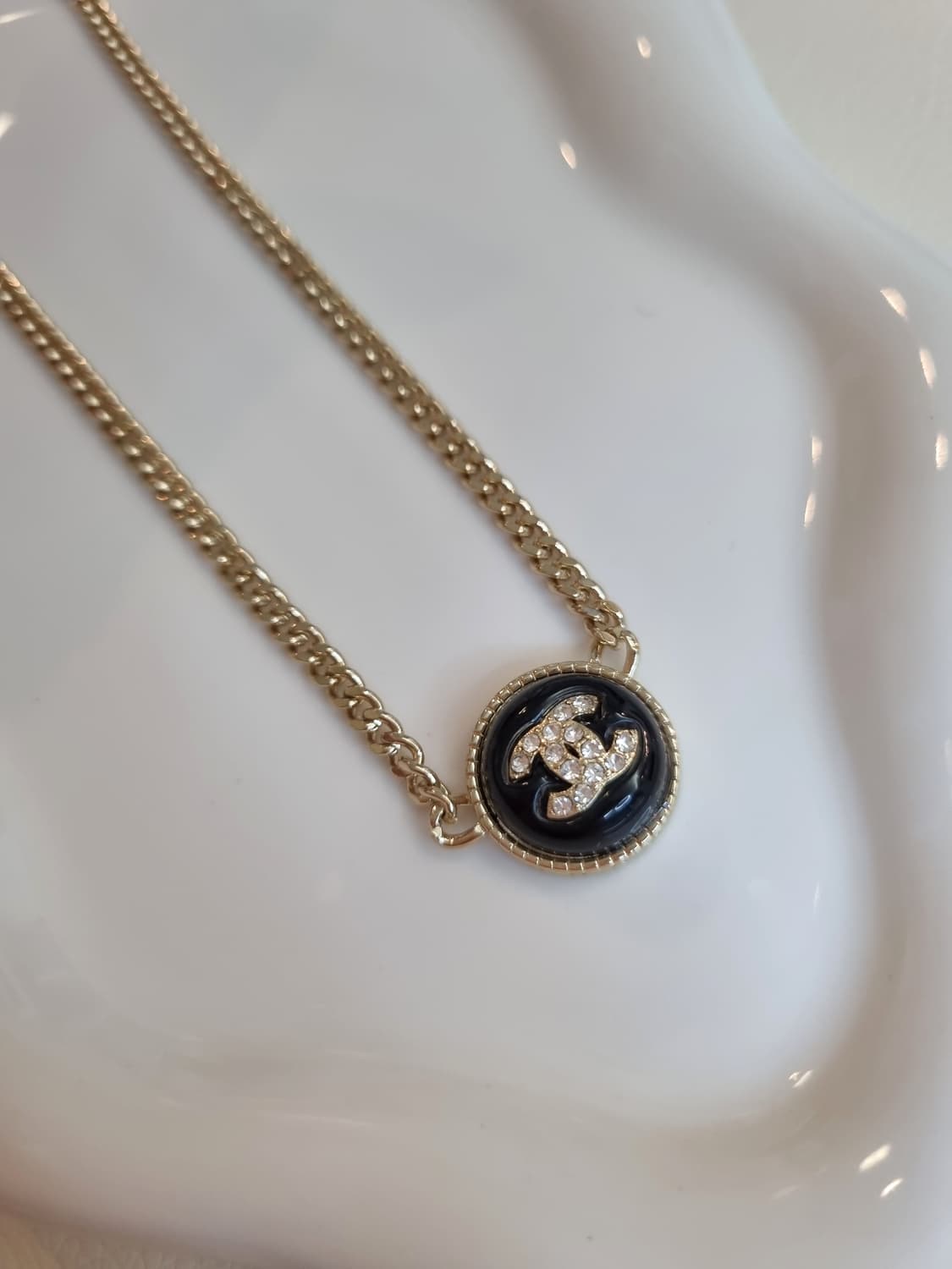 샤넬 블랙스톤 CC 체인목걸이 골드 업사이클링 상품이미지1