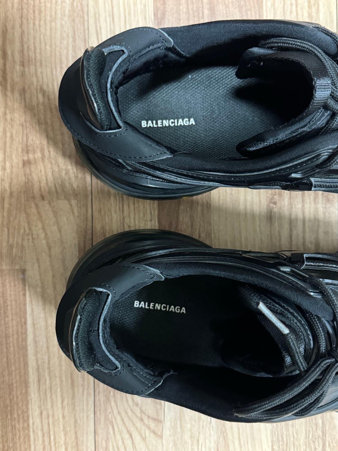 발렌시아가 타이렉스 42 상품이미지3