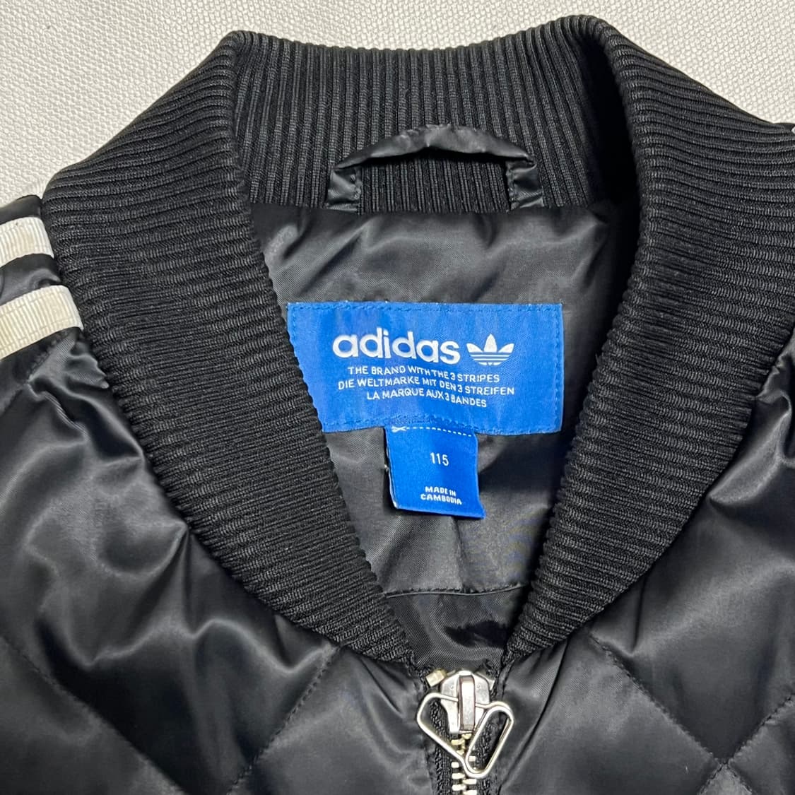 115 아디다스 블랙 퀄팅 자켓 상품이미지4