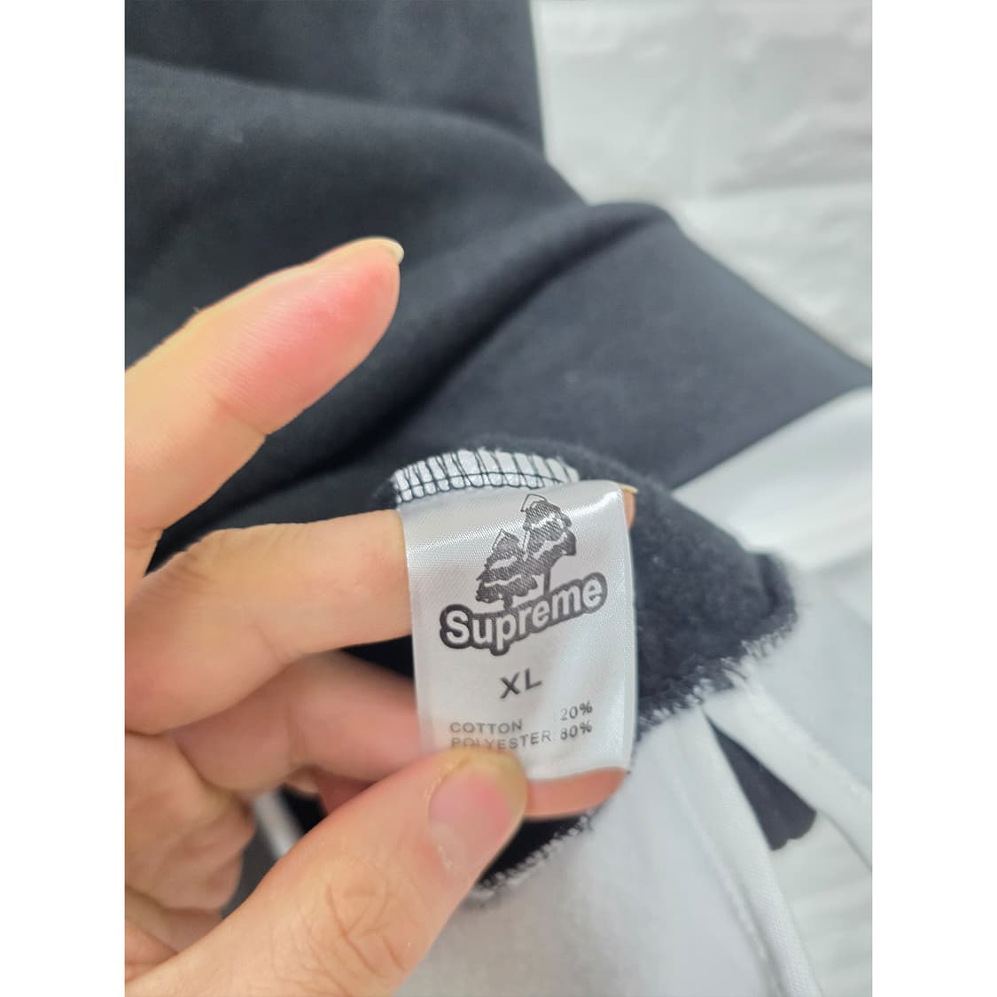 택포_ 슈프림 Supreme 검정색 맨투맨 XL 상품이미지3