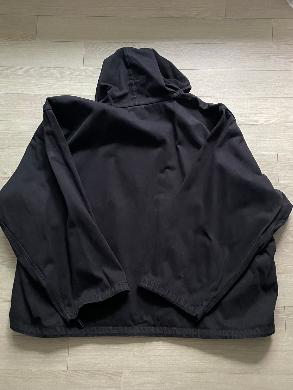 이지 갭 사틴 아노락 yeezy gap 발렌시아가 상품이미지2