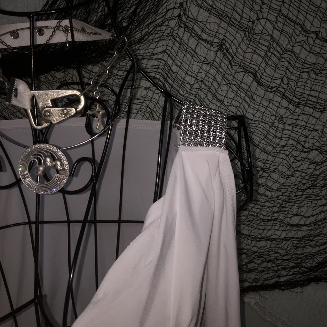 white cubic drape layered Top 상품이미지9