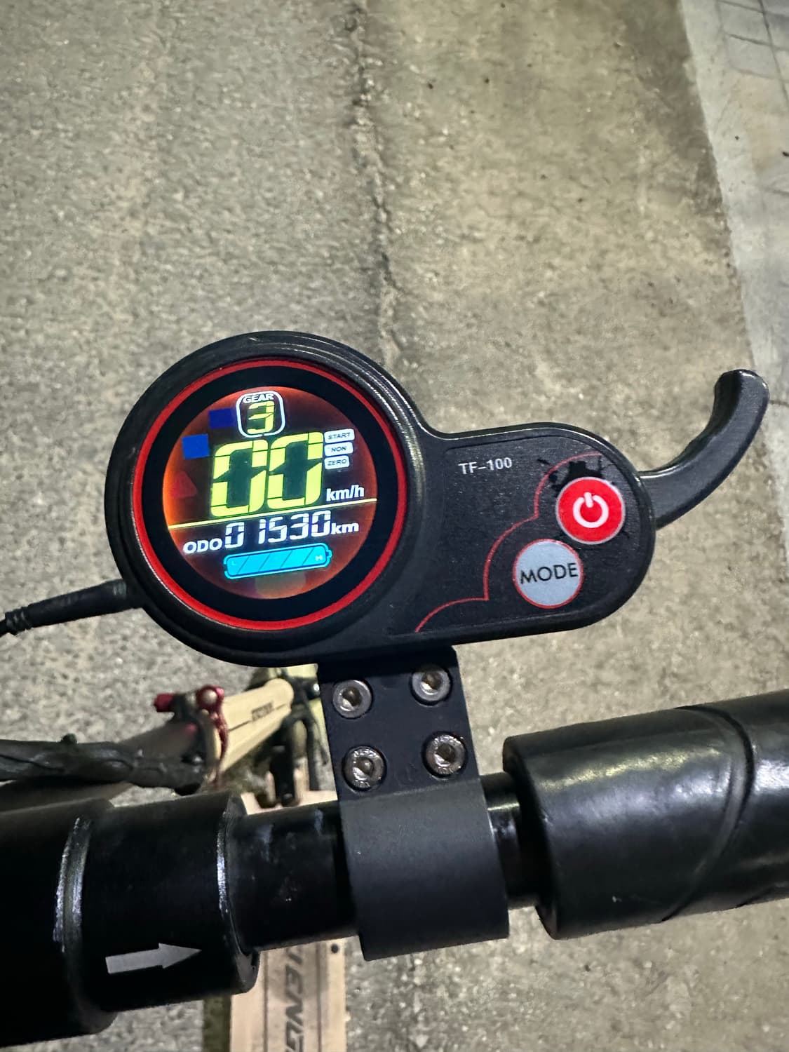 접이식 로드엔진 전동킥보드 판매합니다 상품이미지6