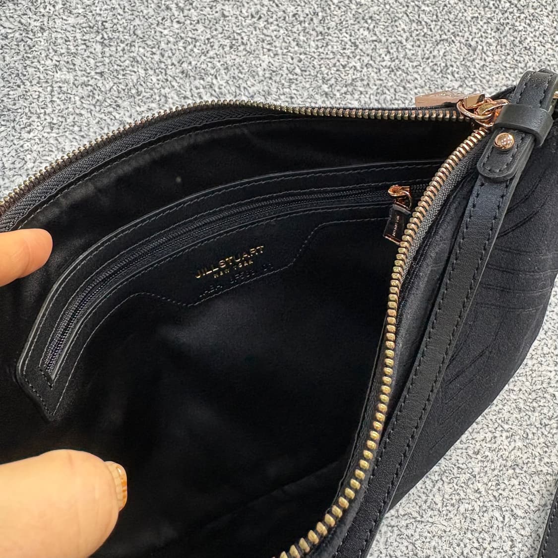 질스튜어트 스웨이드 소가죽 숄더백 0406J 상품이미지7