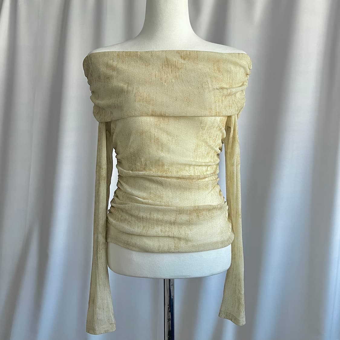 see-through mesh offshoulder 상품이미지1