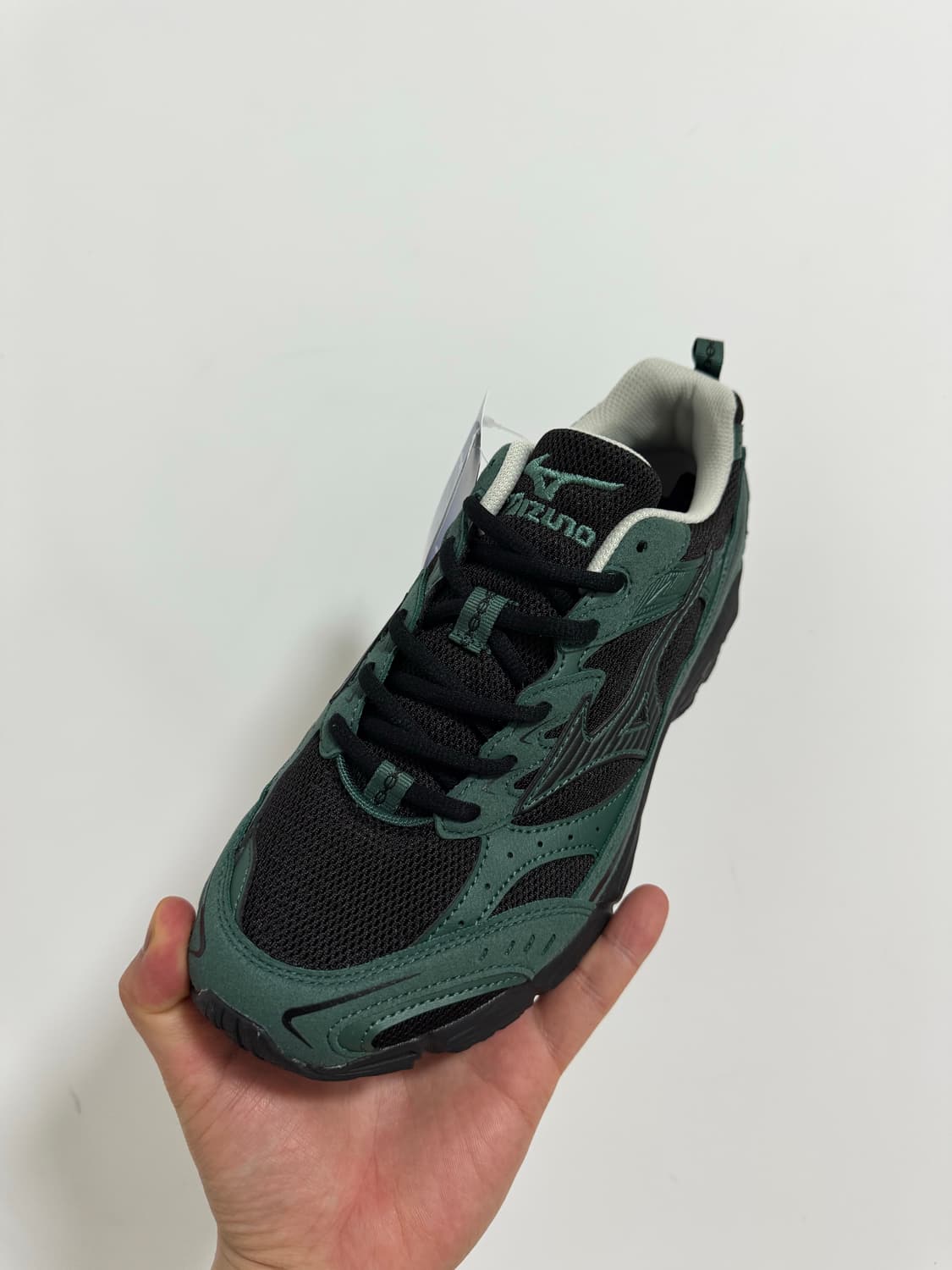 미즈노 MXR - 비스트로 그린:블랙 스니커즈 D1GA246752  상품이미지2