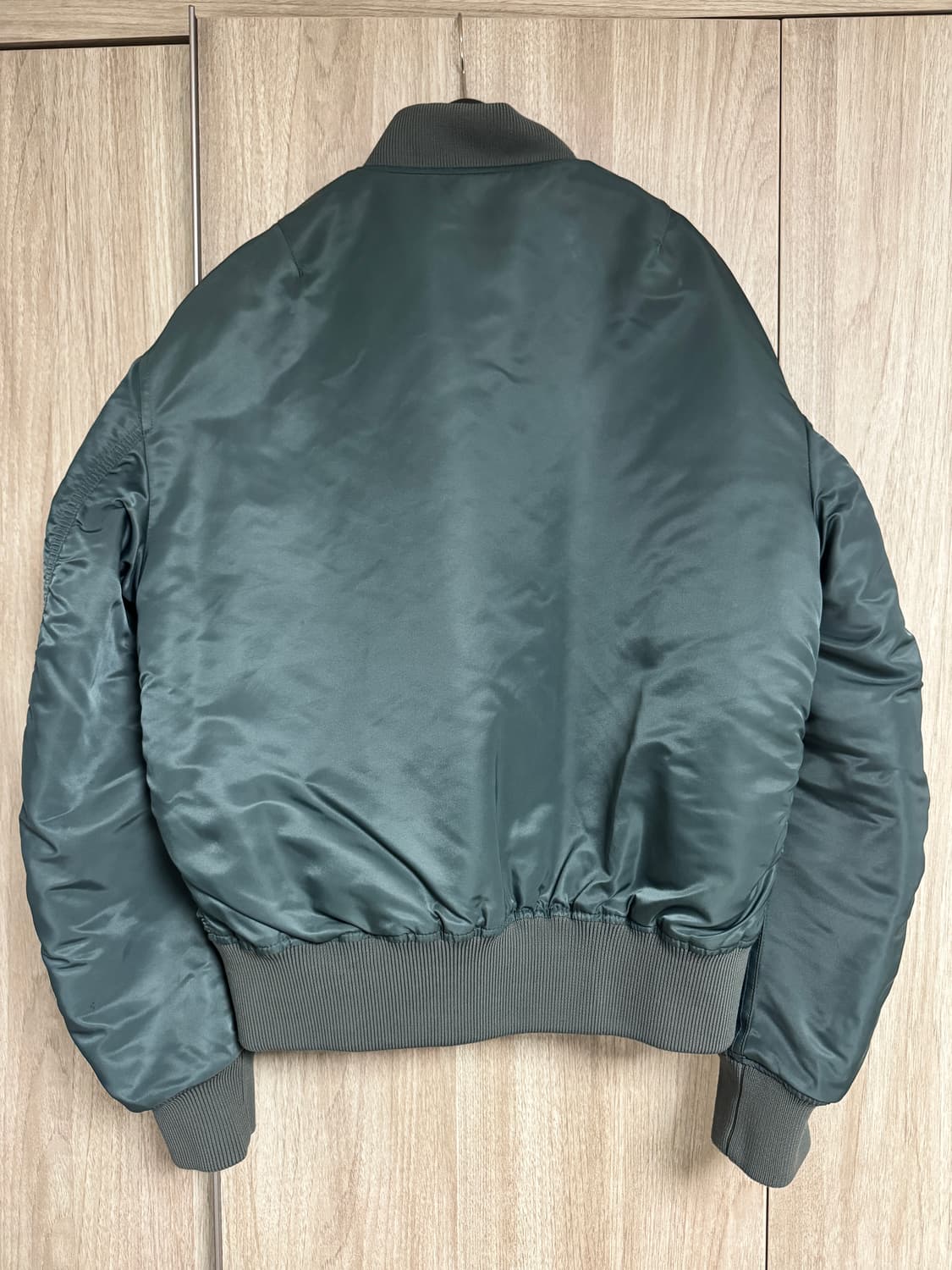 아크네스튜디오 ma-1 상품이미지2