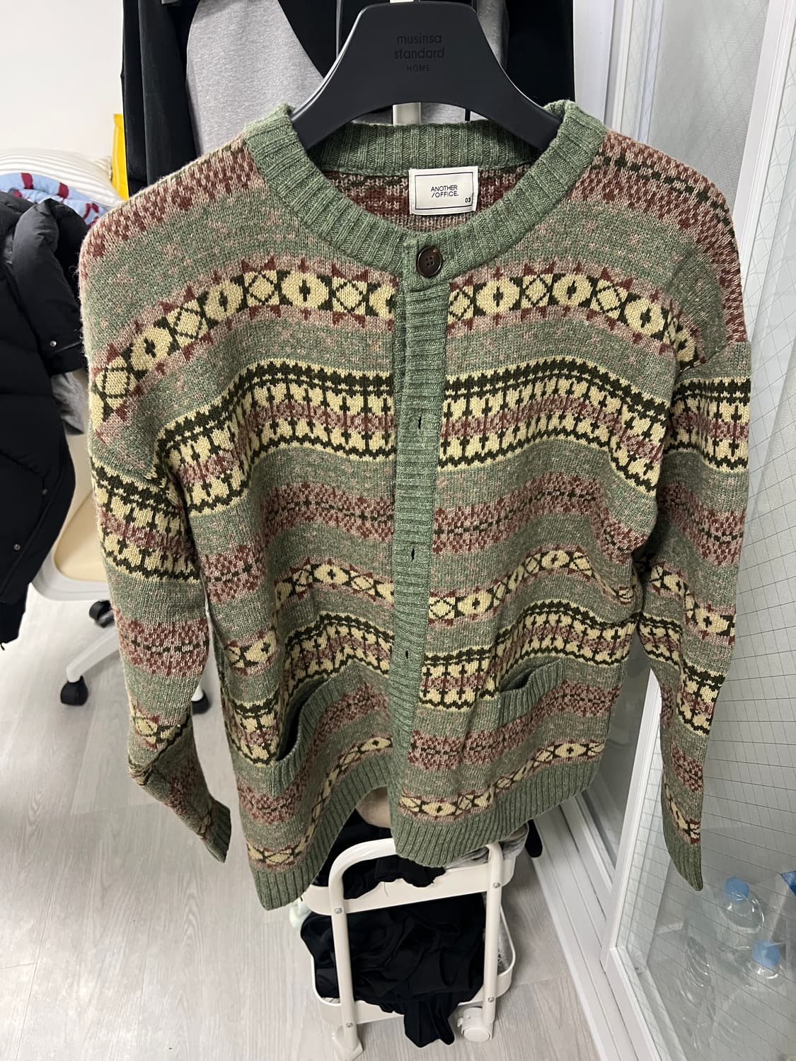 어나더오피스 페어아일 가디건 상품이미지1