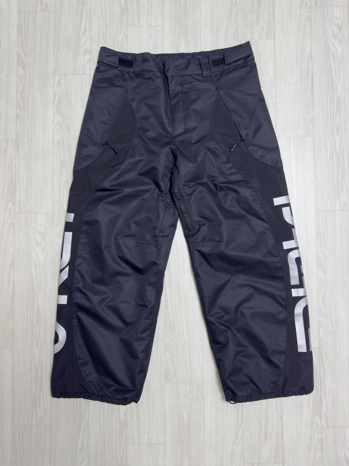 Oakley Palace 콜라보 스노우 트라우저 M 팝니다  상품이미지1