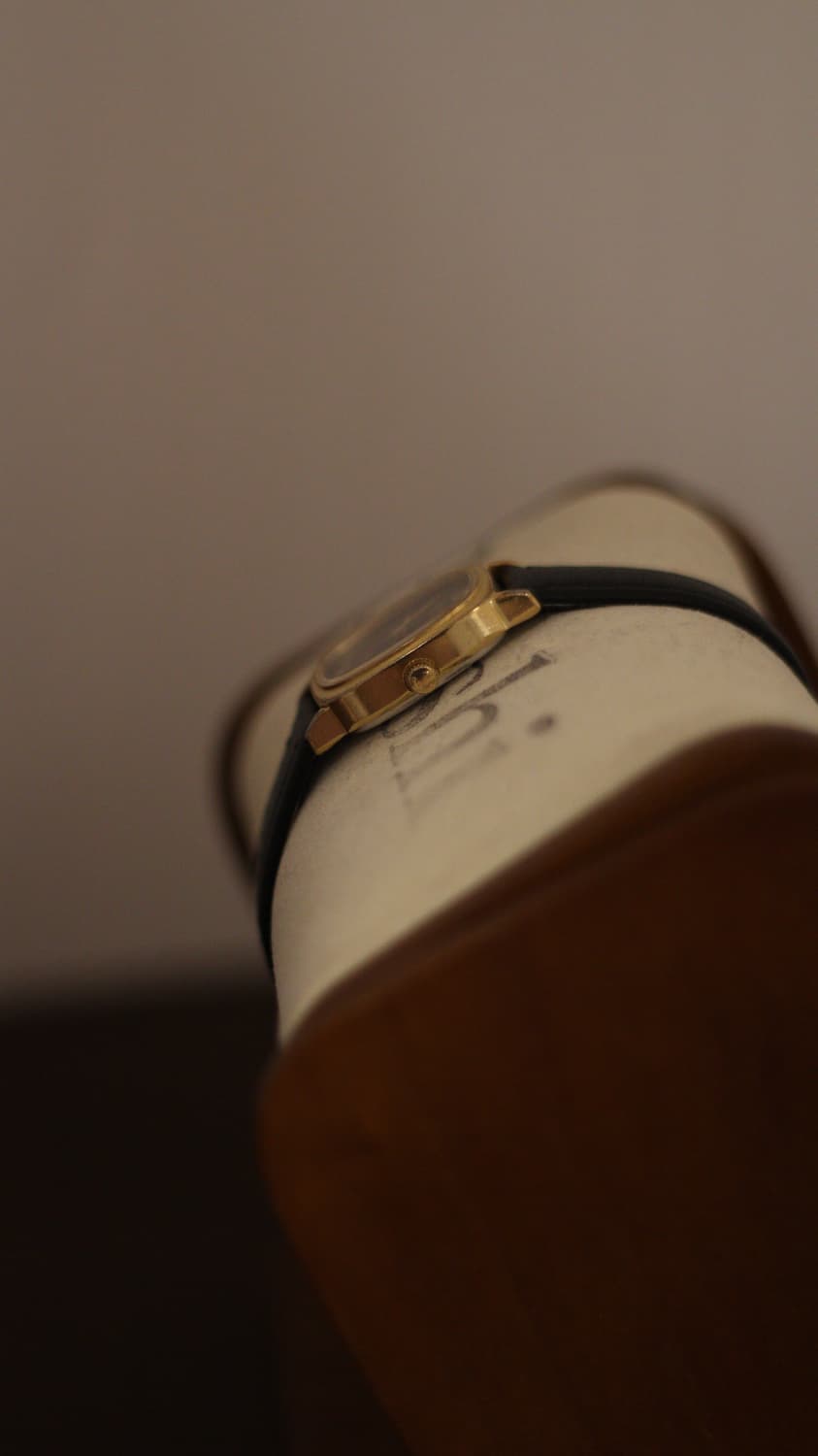 [Rado] 라도 텍스처 베젤 블랙 다이얼 빈티지 여성용 워치 상품이미지6