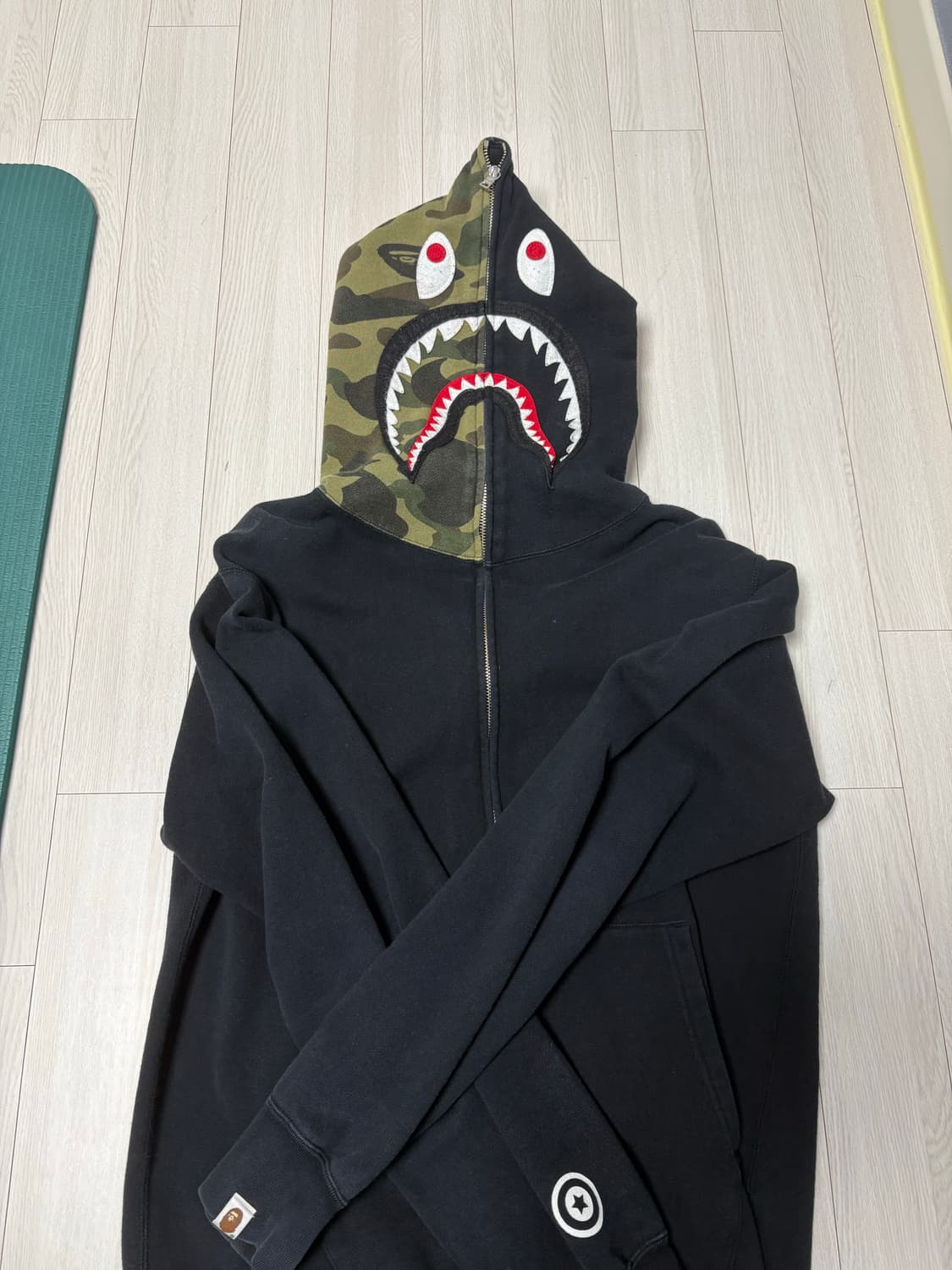 베이프 카모 샤크 후드 XL 상품이미지1