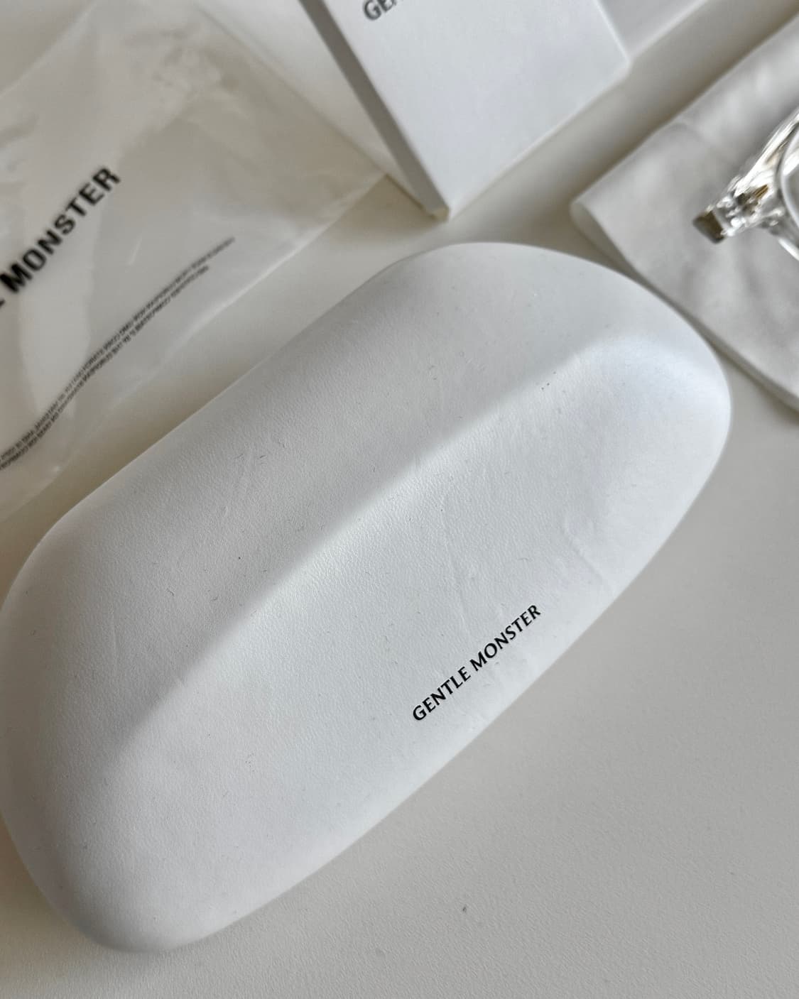 젠틀몬스터 쿠보 C1 (안경수건 새 거 한장 더 드림) 상품이미지5