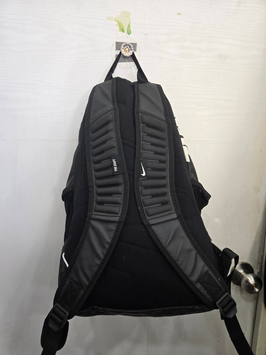 NIKE 나이키 백팩 가방! 블랙 & 화이트! 깔끔한 디자인~ 상품이미지4