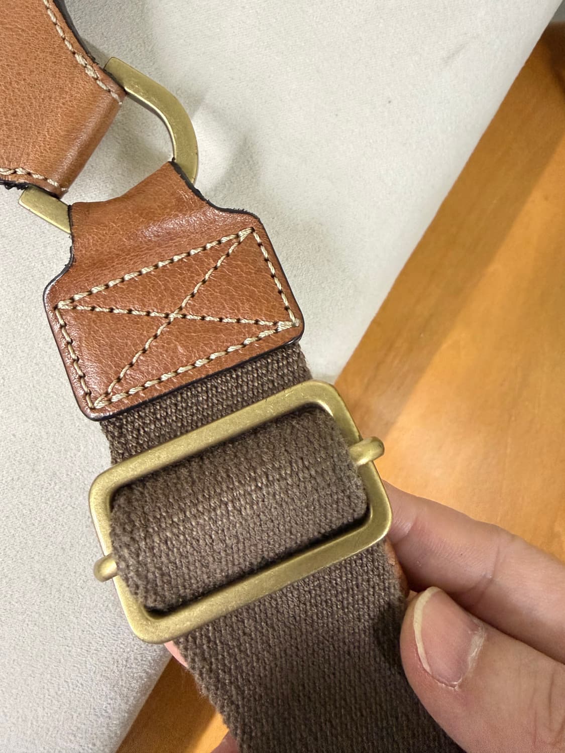 멀버리 안토니 메신저백 Oak 베지터블 가죽 / L 상품이미지5