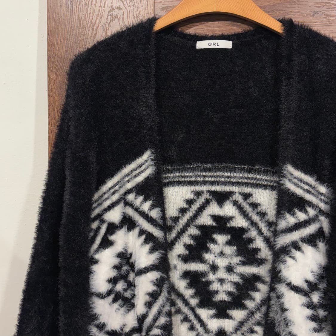 GRL 일본 빈티지 나바호 에스닉 블랙 퍼 롱 가디건 상품이미지3