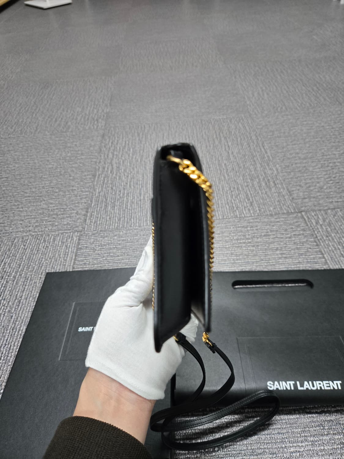 [특가][정품] 입생로랑 폰 홀더백 상품이미지4