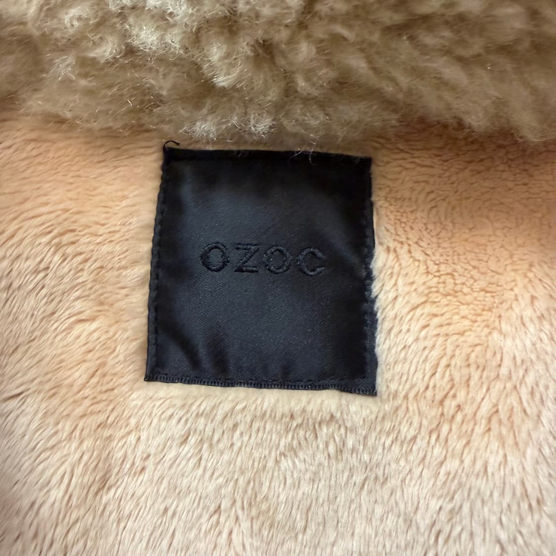 OZOC(오조크) 퍼 카라 무스탕 상품이미지3