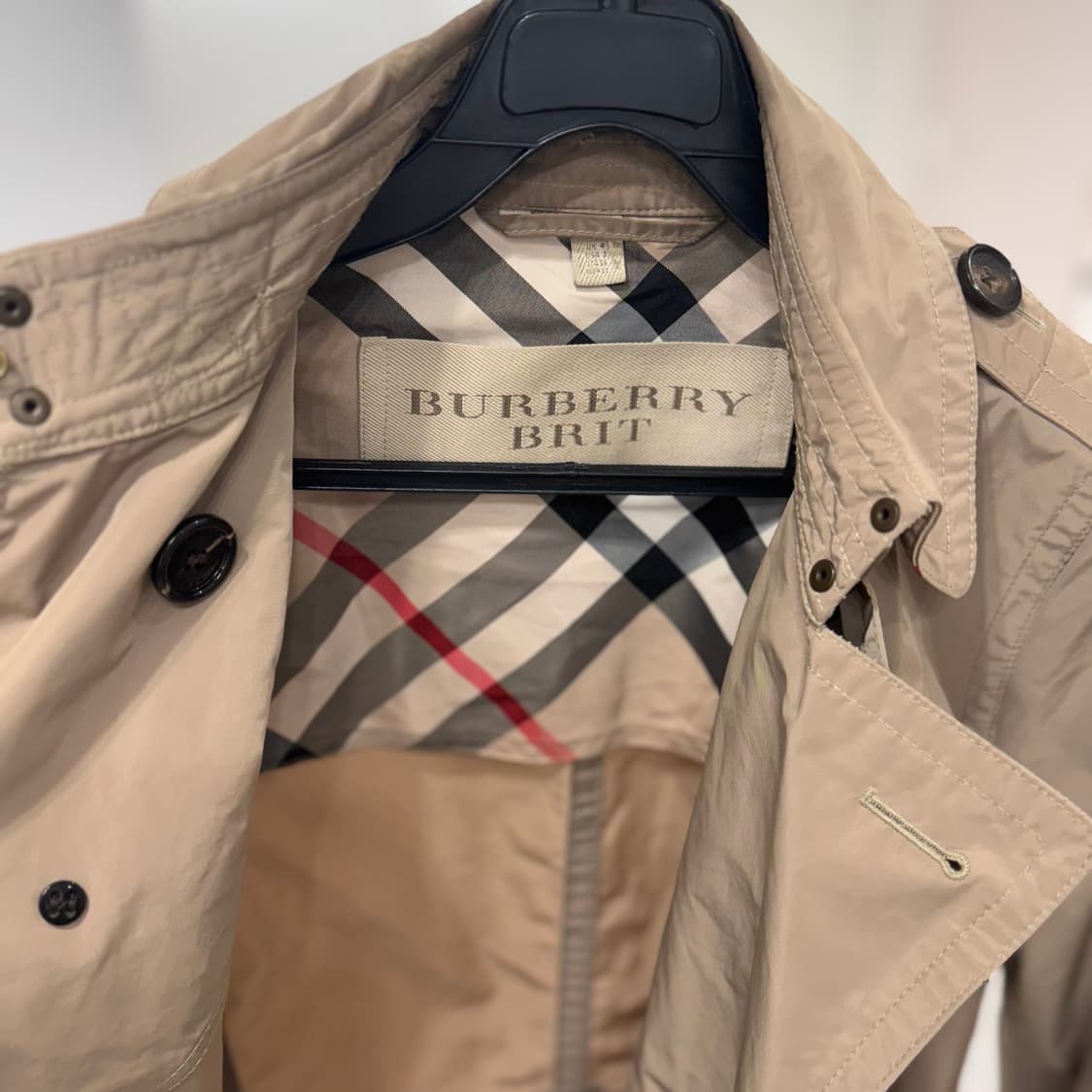 버버리 여성 트렌치코트 상품이미지4