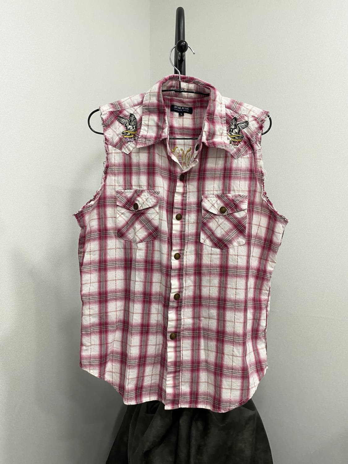 In the arttic Distressed Tartan Vest 상품이미지3