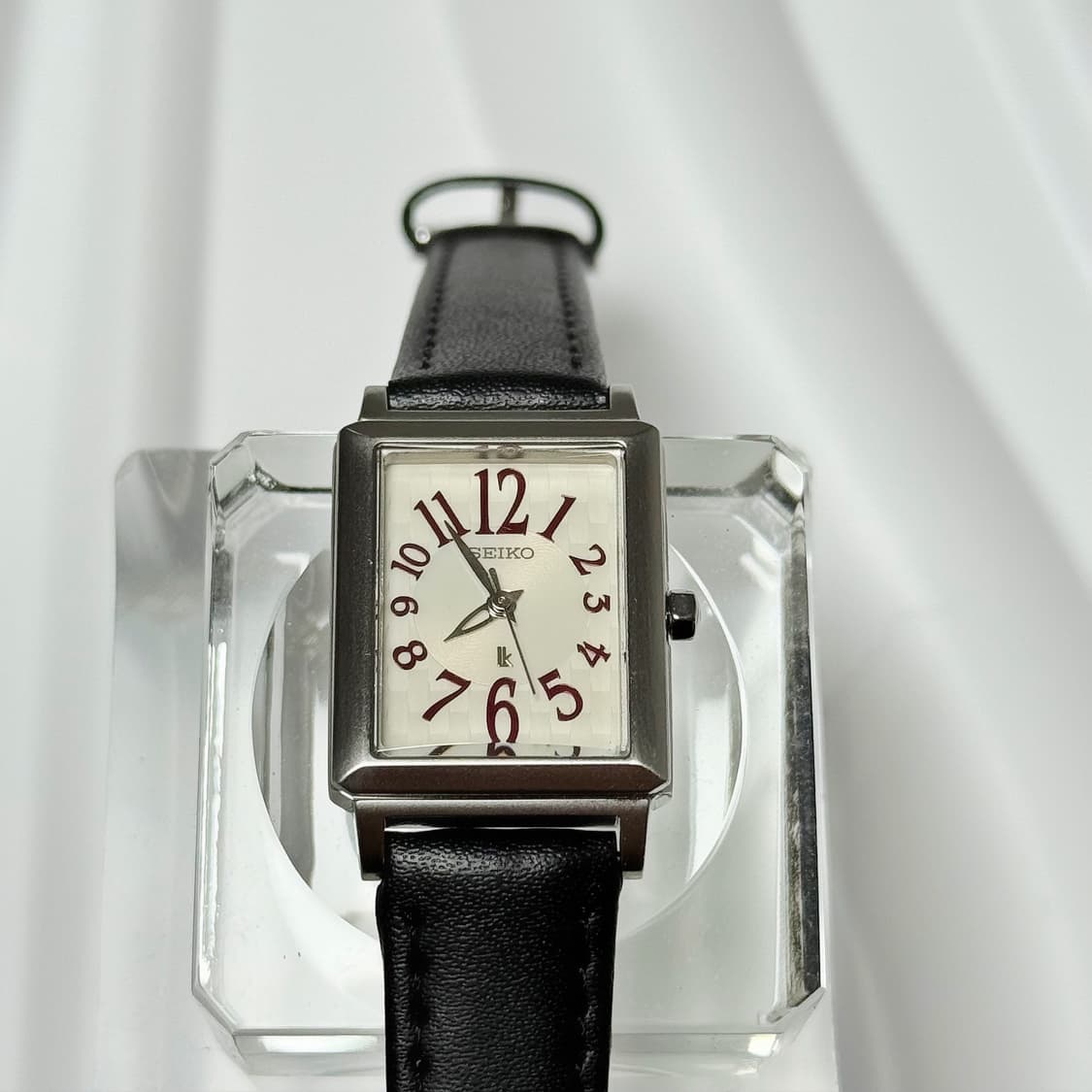 90s00s 빈티지 세이코 루키아 빈티지 탱크 볼드 넘버 워치 상품이미지5