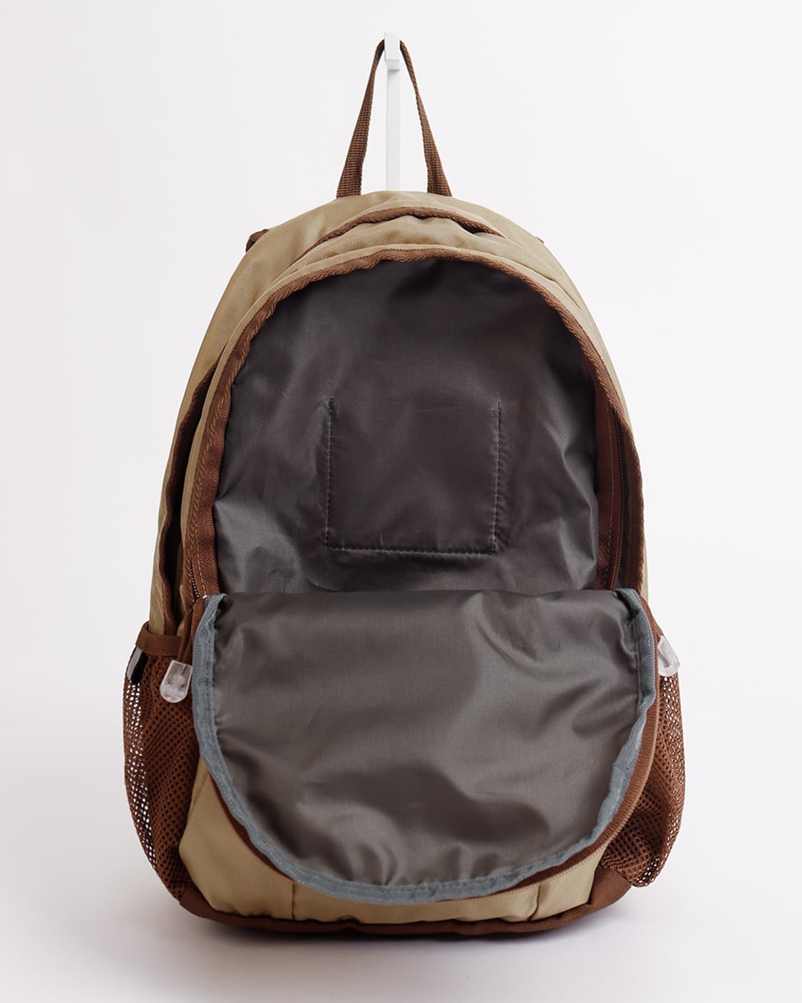 [COLEMAN] 베이지 나일론 미니 백팩 상품이미지8