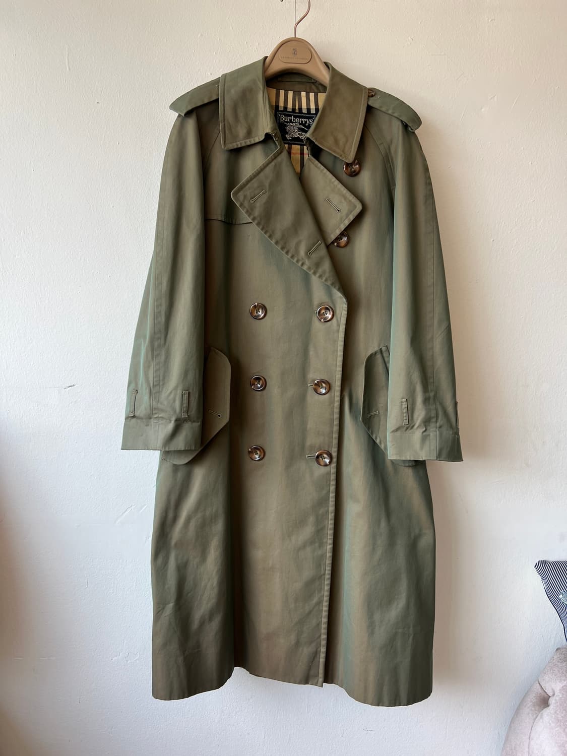 버버리런던 카키 개버딘더블코트 트렌치코트 상품이미지2