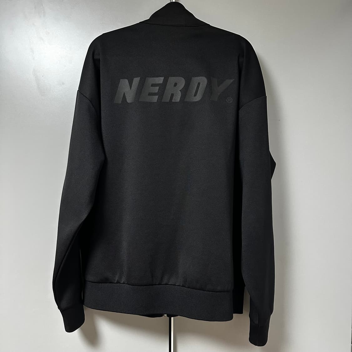 널디 올블랙 셋업 상품이미지1