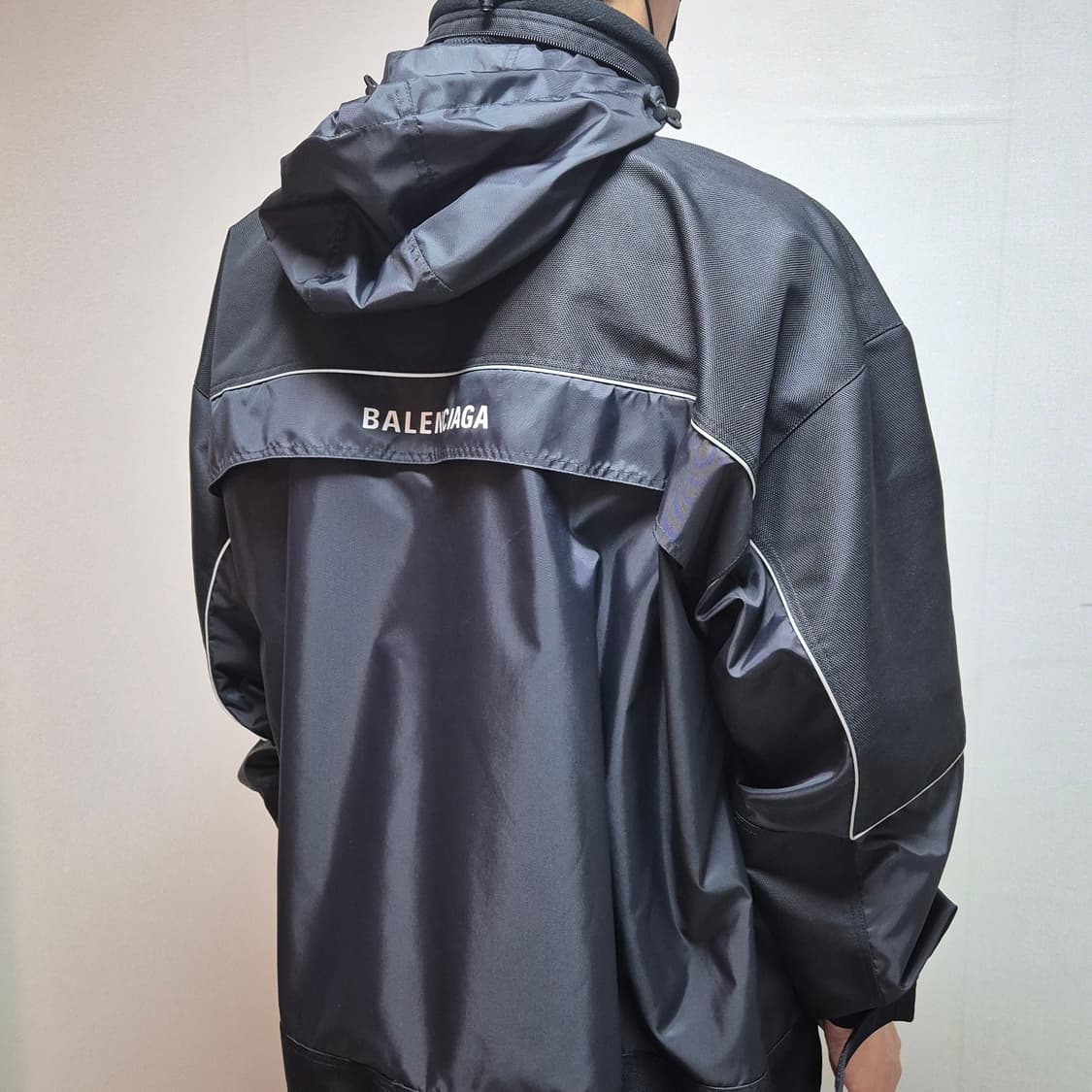 발렌시아가 아노락 블랙 46 상품이미지1