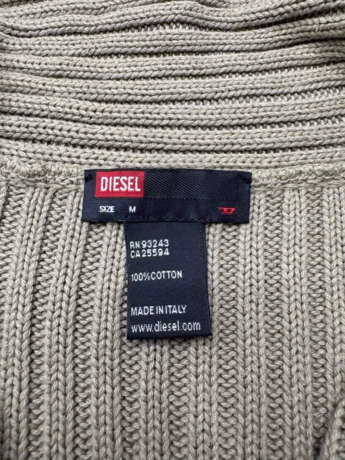 디젤 그런지가공 니트 집업 (made in italy) 상품이미지4