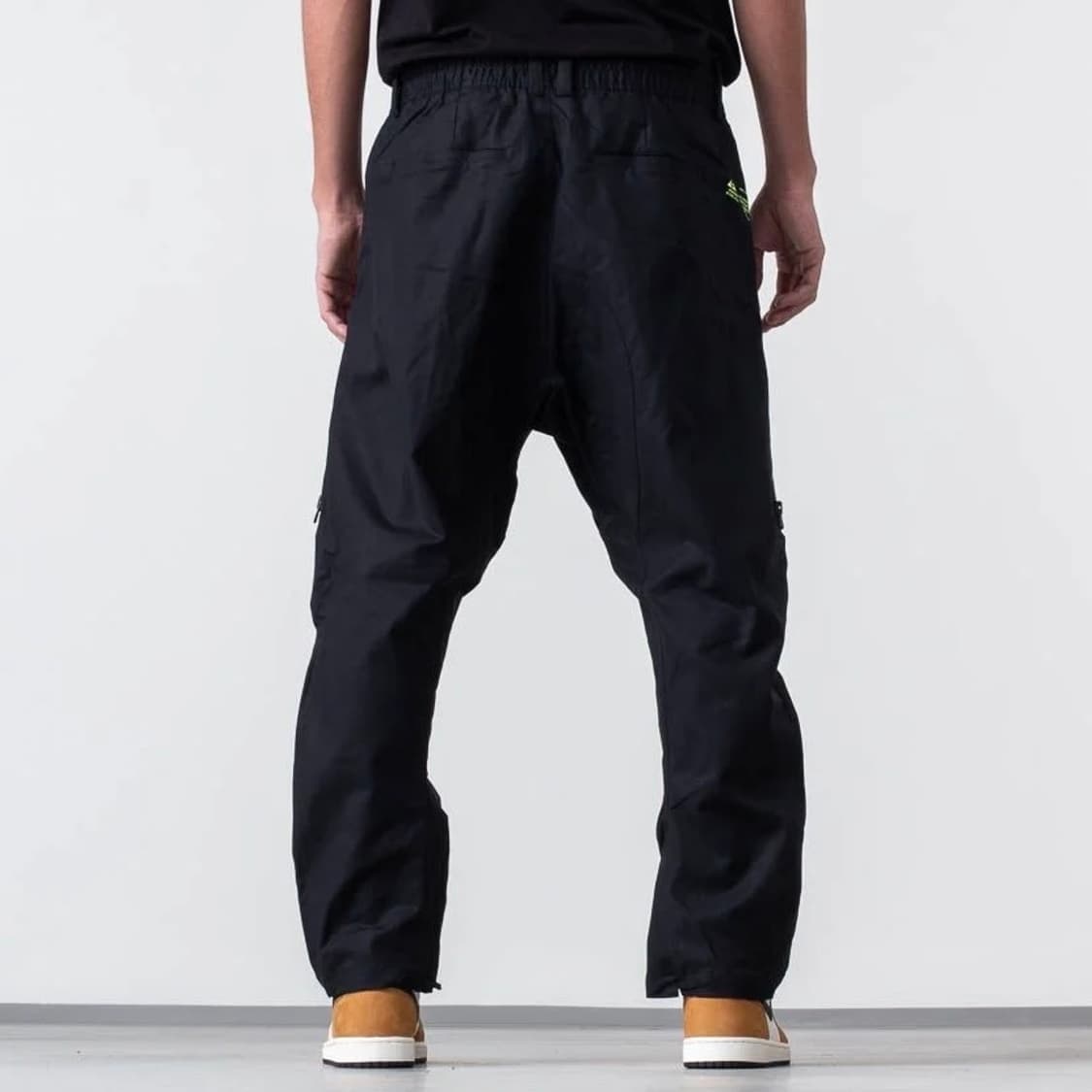 2018FW 아크로님 X ACG 카고 팬츠 블랙 상품이미지2