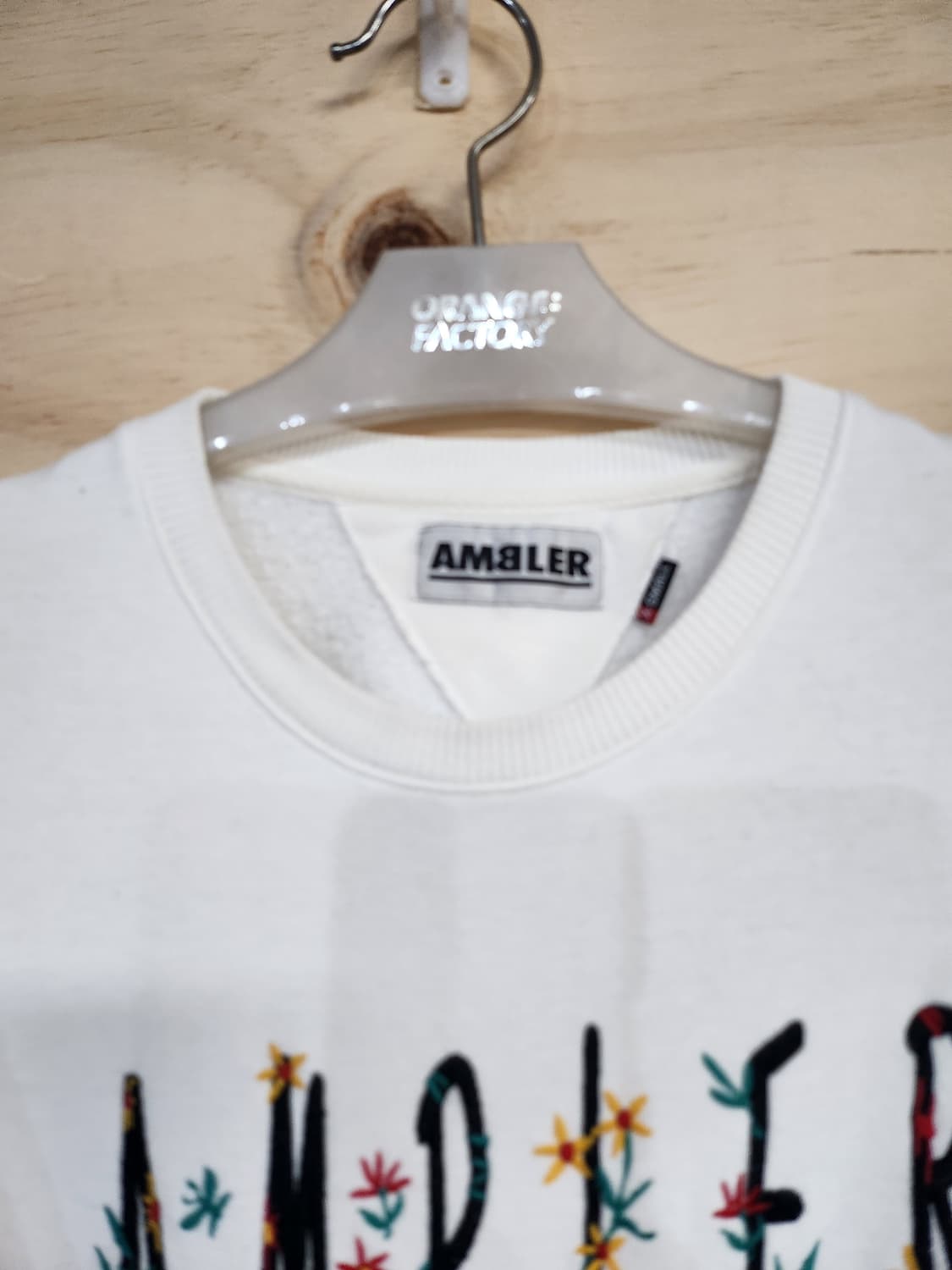 134) 엠블러 기모 맨투맨 상품이미지4