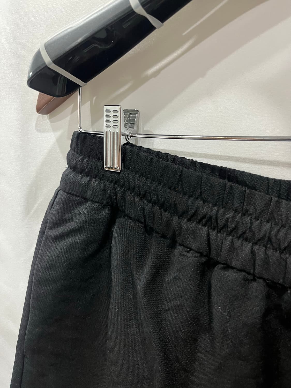 아크네 라이다 버뮤다 팬츠 48 상품이미지4