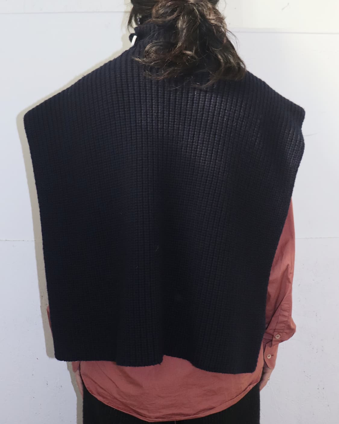 라프 시몬스 화이트 버튼 니트 케이프 상품이미지3