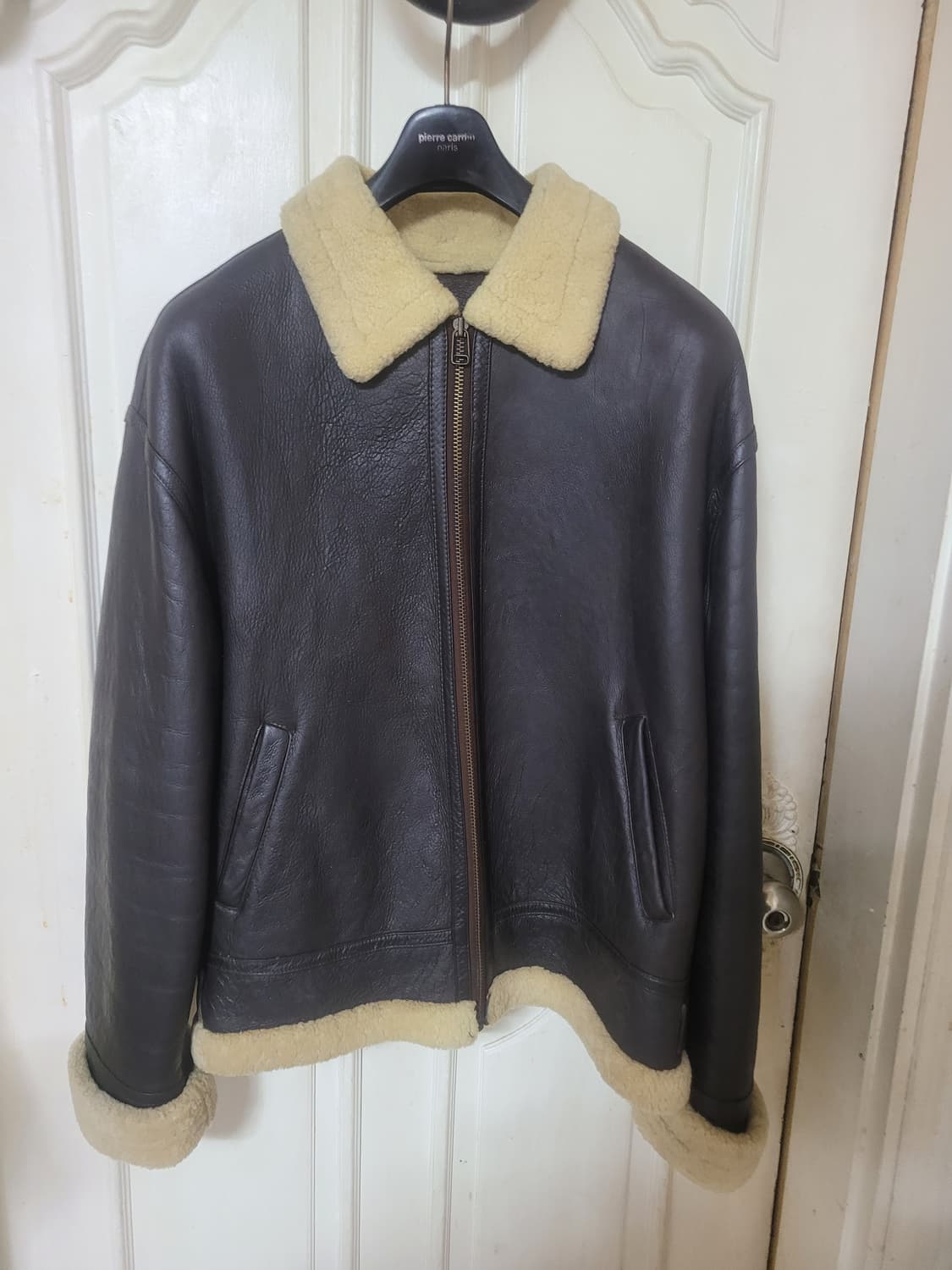 B6 리얼 무스탕 팝니다. 상품이미지1