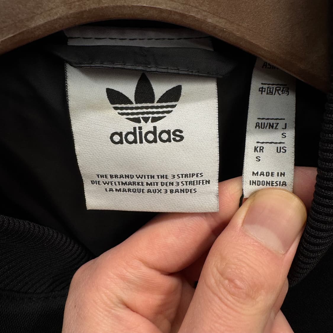 21 F/W 아디다스 바시티 자켓 후면 그래픽 심볼 포인트 블랙 상품이미지8