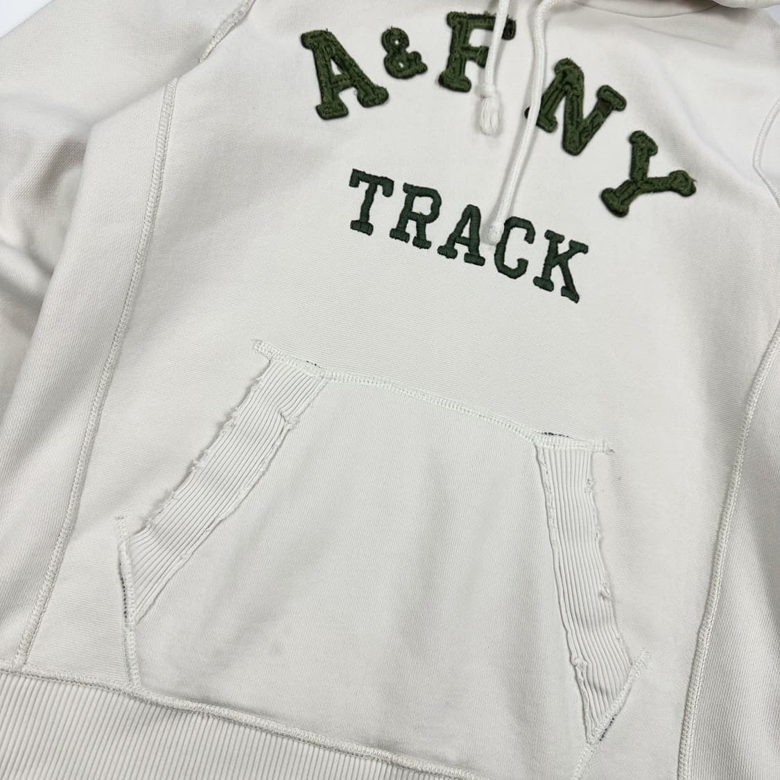 아베크롬비 뉴욕 피치 아이보리 후드티 (M) 상품이미지4