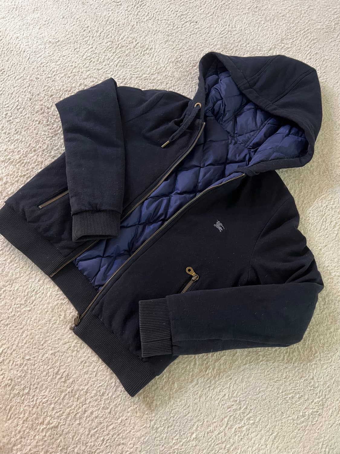 버버리 퀼팅 후드 자켓 상품이미지1