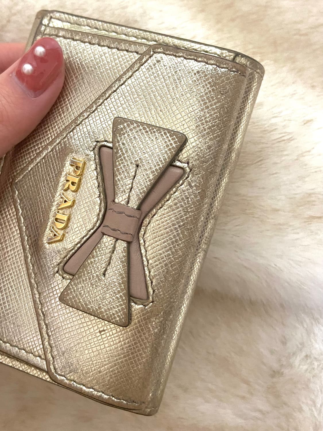 히메갸루 y2k프라다 빈티지 리본 골드 지갑 상품이미지2