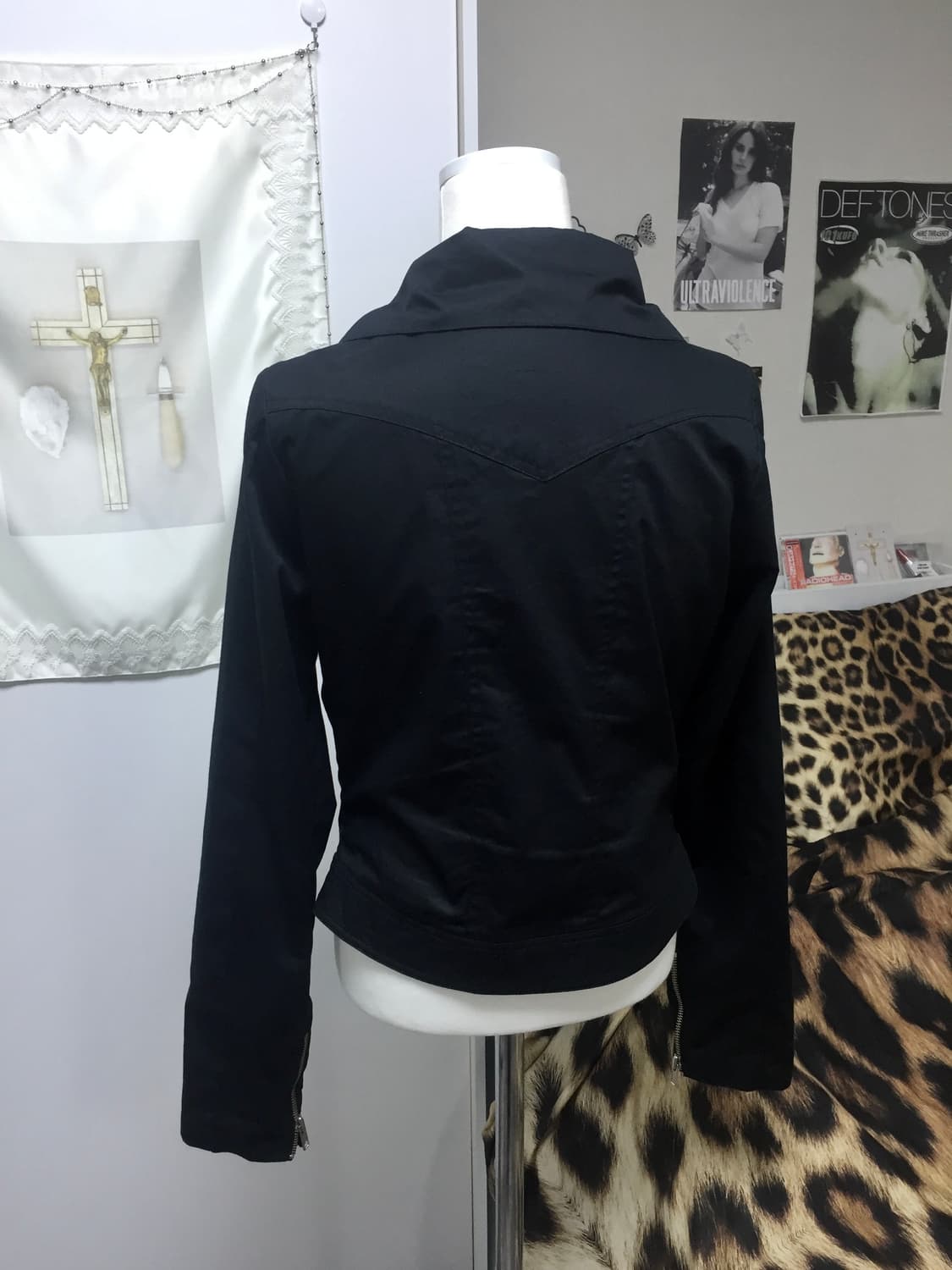 딥인블루 지퍼 디테일 자켓 상품이미지3