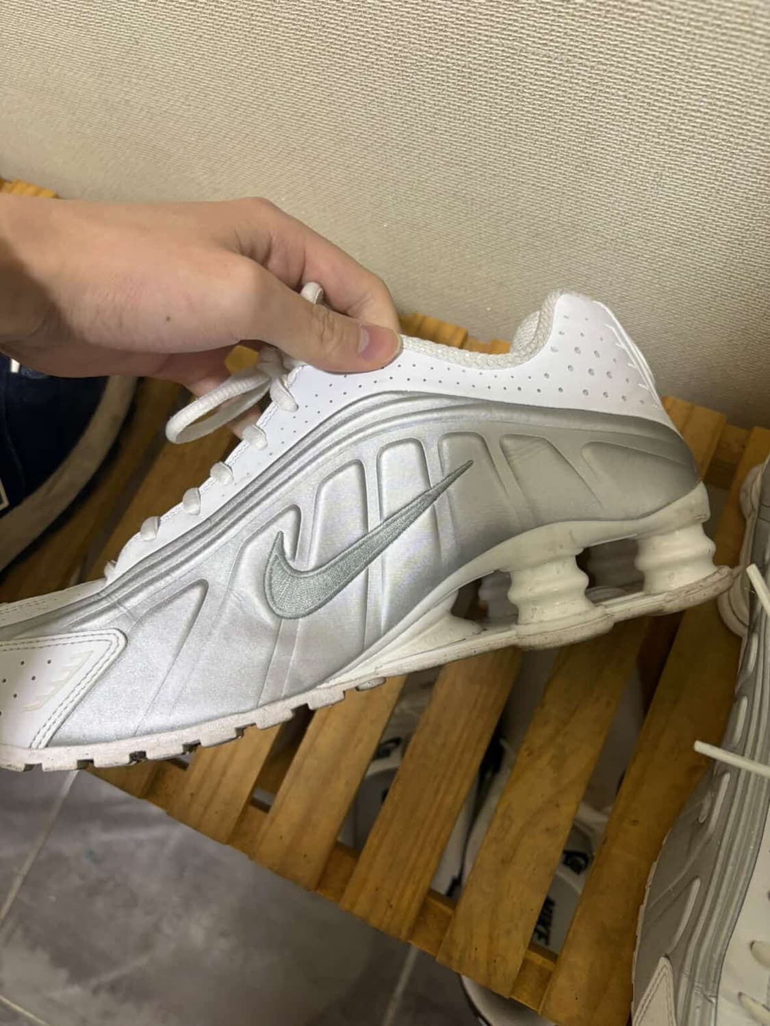 나이키 샥스 r4 상품이미지5