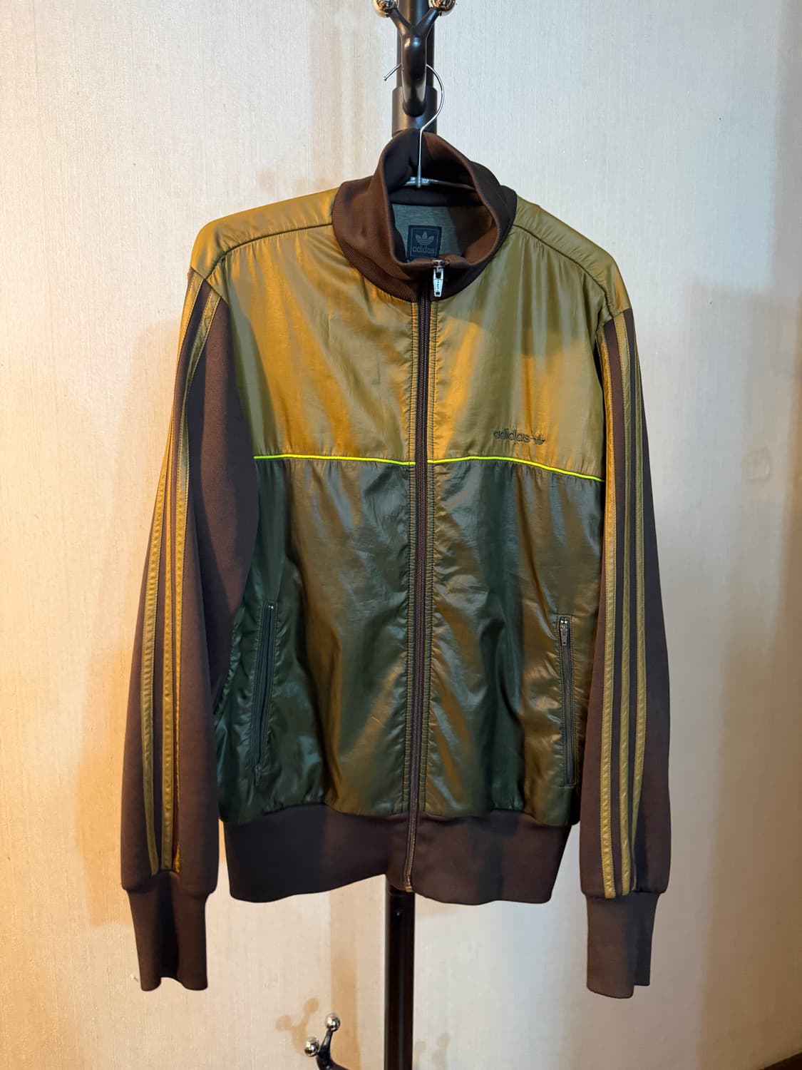 아디다스 y2k 초코브라운 저지 상품이미지2