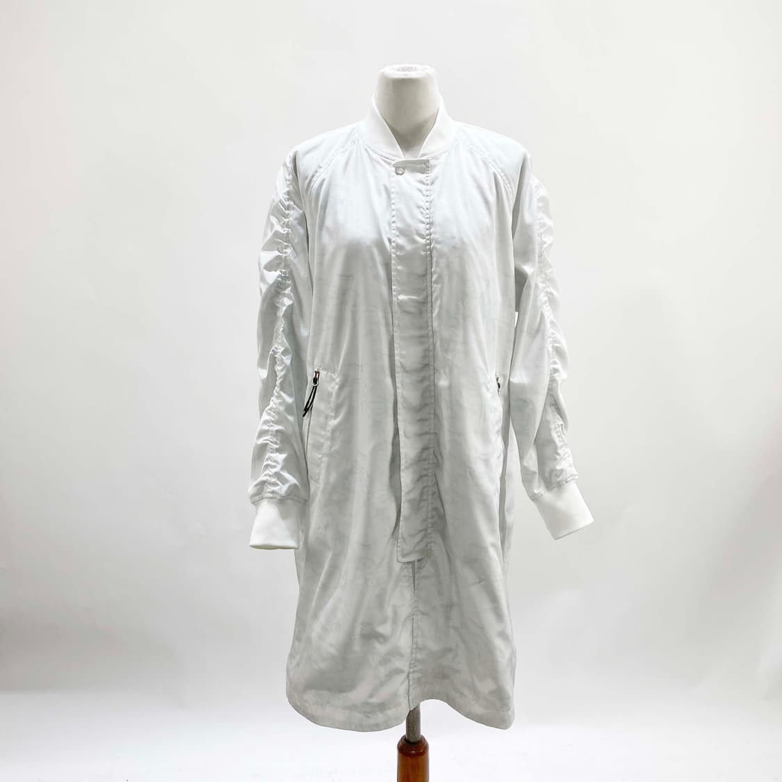 빈폴아웃도어 여성바람막이롱자켓 90  상품이미지1