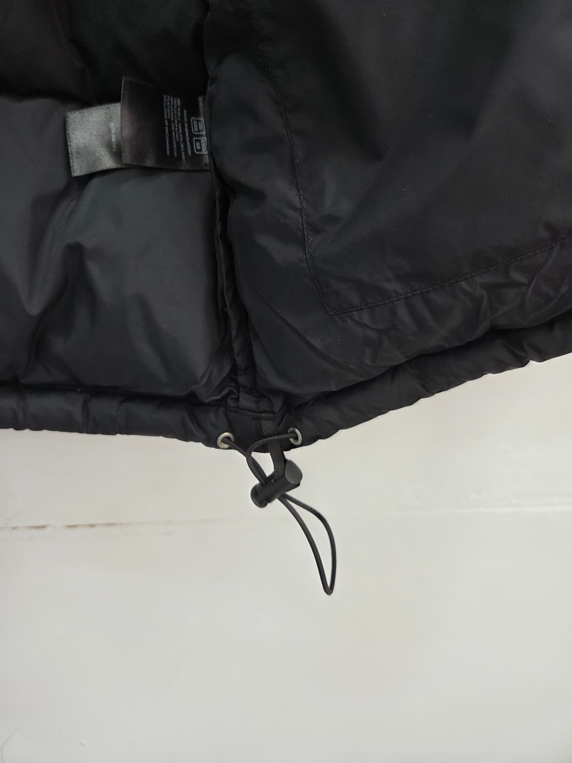 XS 노스페이스1996 레트로 눕시 700블랙 패딩 NF0A4NCH 상품이미지6