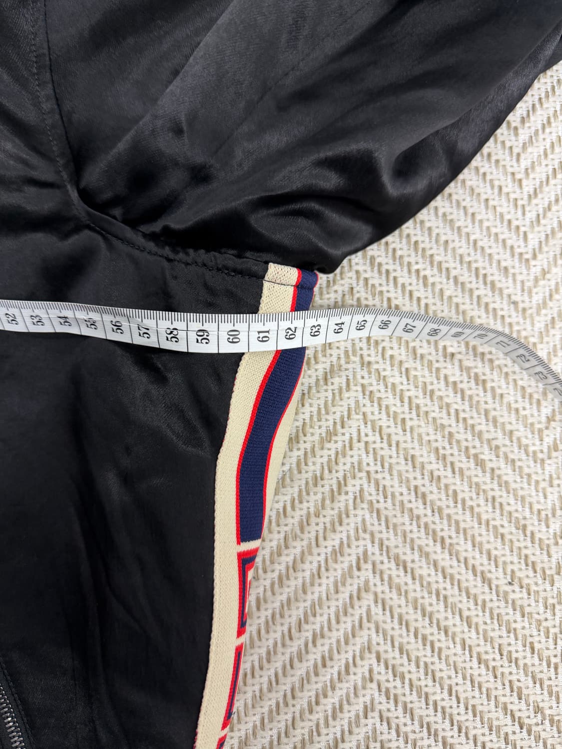 매장판정품) 구찌 블랙 라이더 가죽 자켓 실크느낌 46 상품이미지9