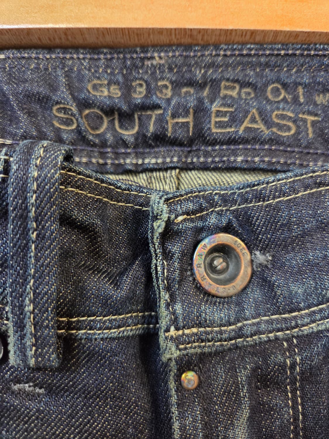 택 달린 G-Star RAW 미지 집 블랙 바지입니다. 26사이즈에 스판 상품이미지5