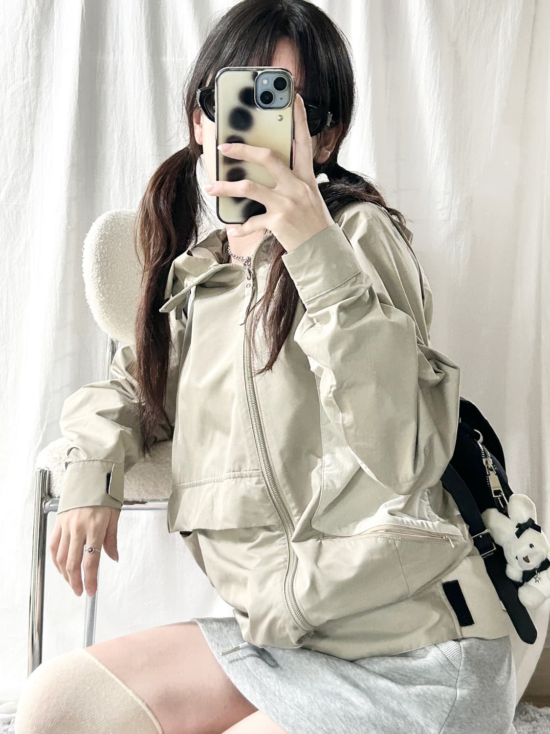 나이키 스우시 베이지 사선 바람막이 상품이미지1