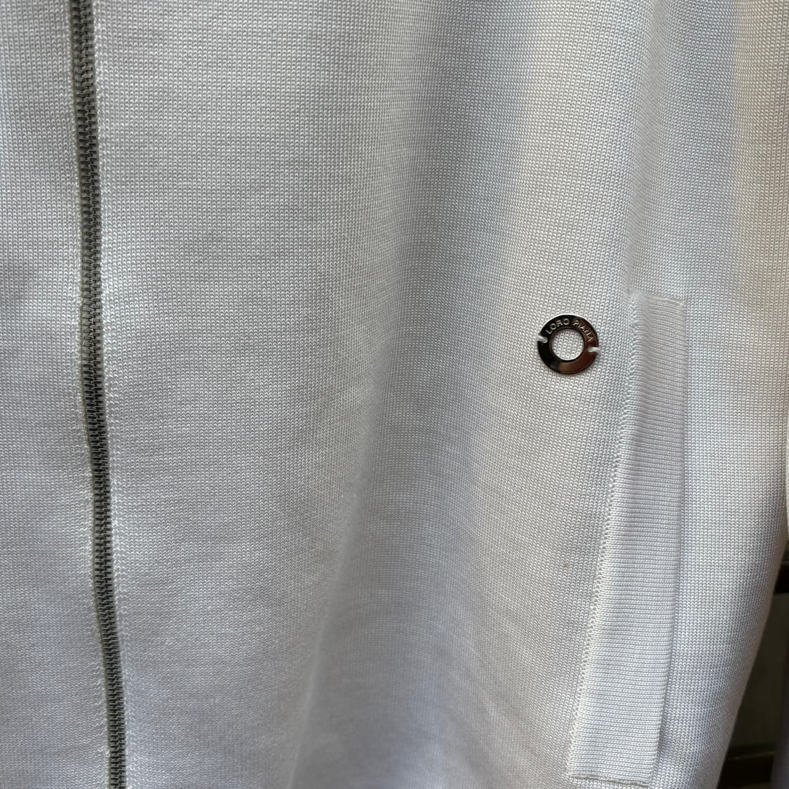 [xs] 매장판 로로피아나 캐시미어 100 집업 가디건 상품이미지4