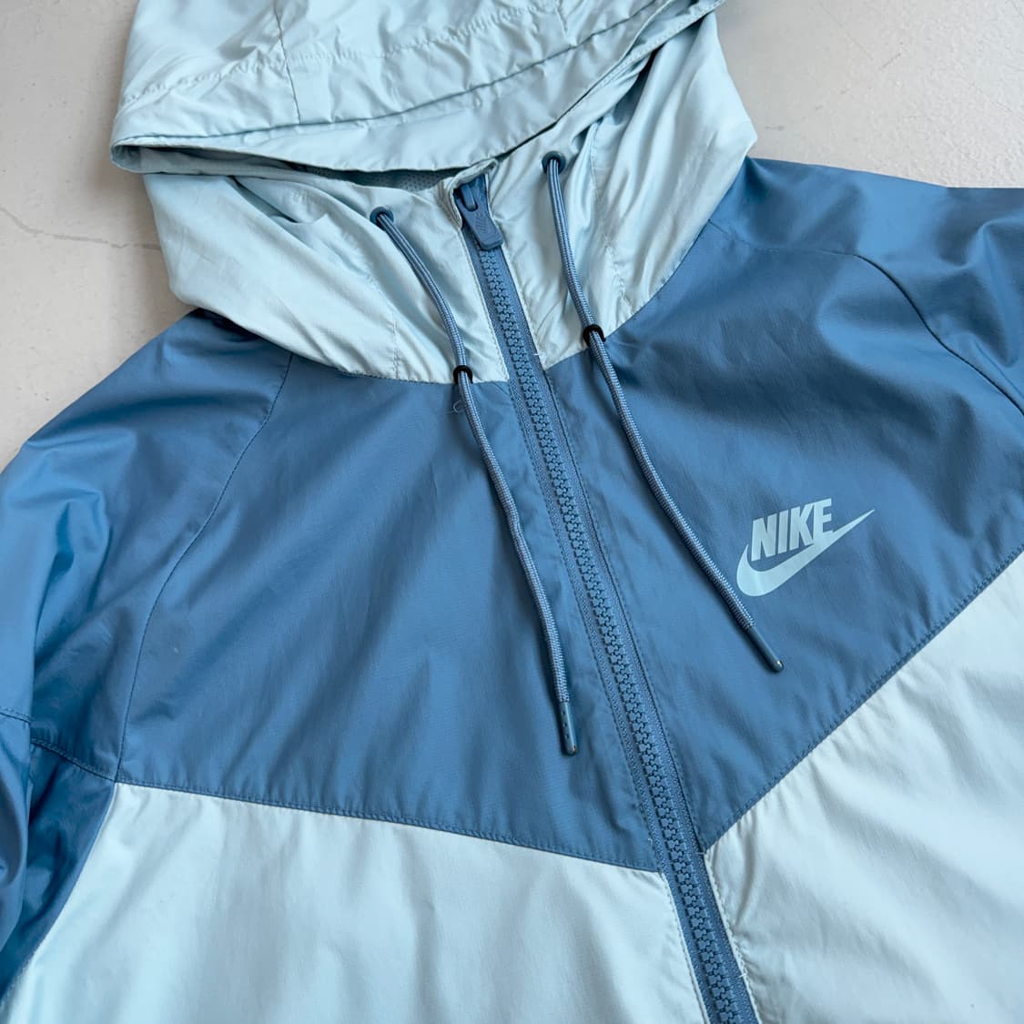 나이키 윈드러너 색감 바람막이 자켓 상품이미지3