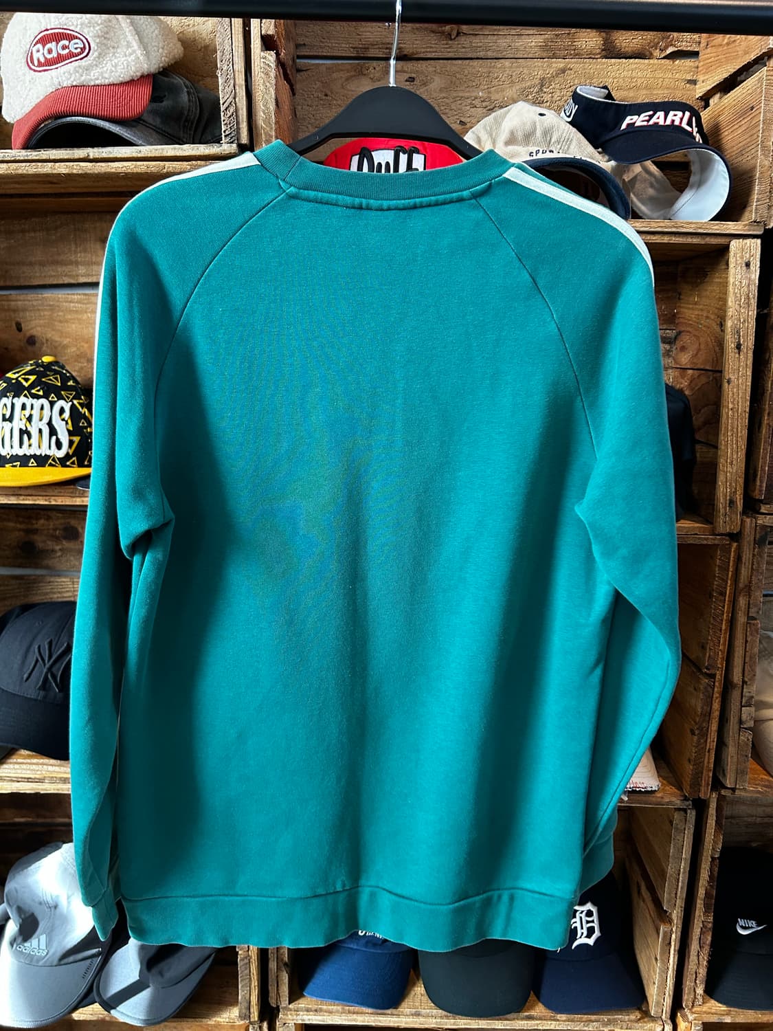 아디다스 맨투맨 상품이미지2